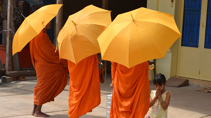 แบบร่มพระสงฆ์